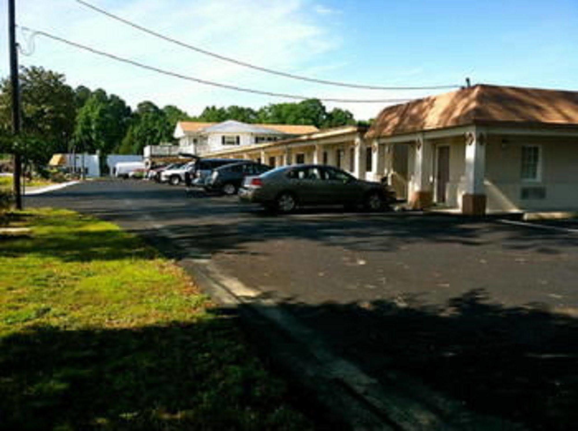 The Whispering Pines Motel- WhitestoneWhite Stone エクステリア 写真
